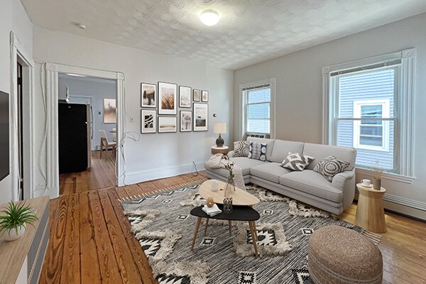 Photo - 337 Beacon St Unidad A