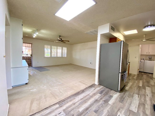 Photo - 10422 W Meade Dr