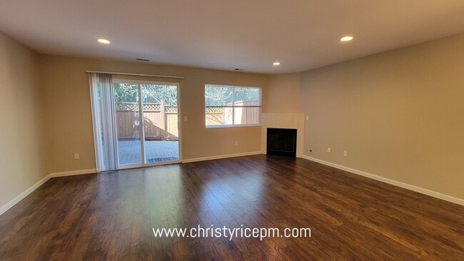 Photo - 5632 137th Pl SE