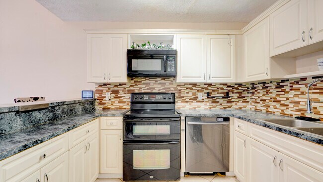 Photo - 4782 Sunny Palm Cir