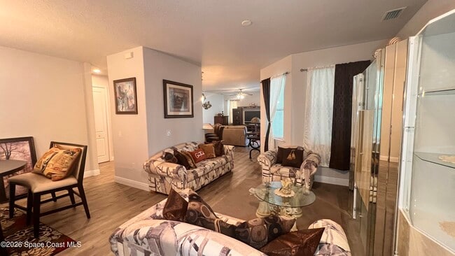 924 Captiva Is Cir