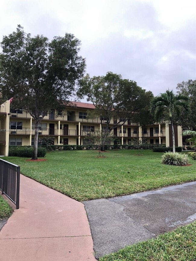 Photo - 13500 SW 1st St Unit 312U