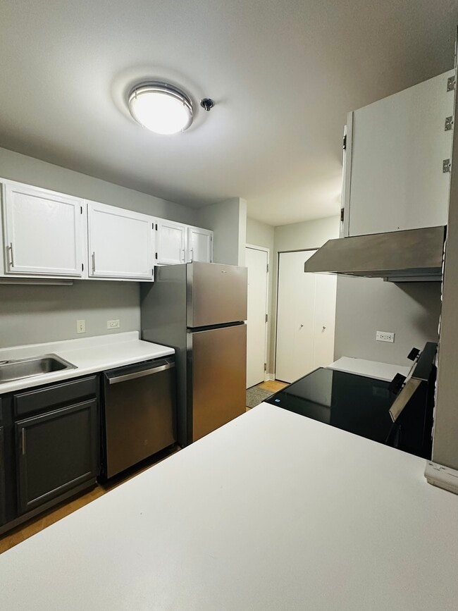 Photo - 3255 Kirchoff Rd