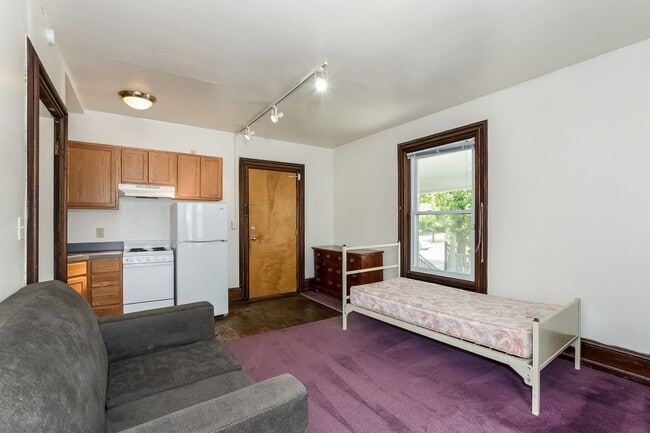 Photo - The Frisinger House