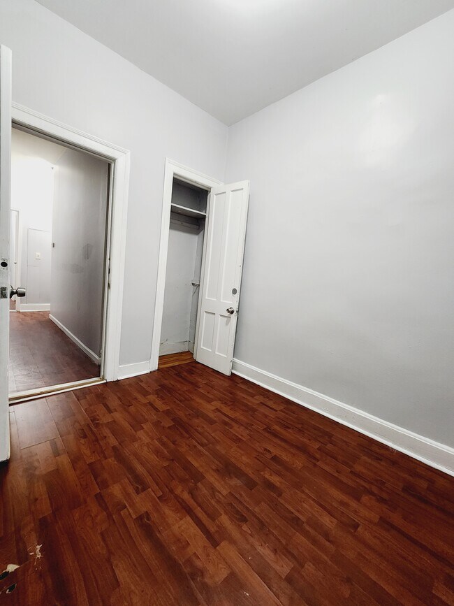 Unit 2 - 100 Wilkinson Ave Unit 2