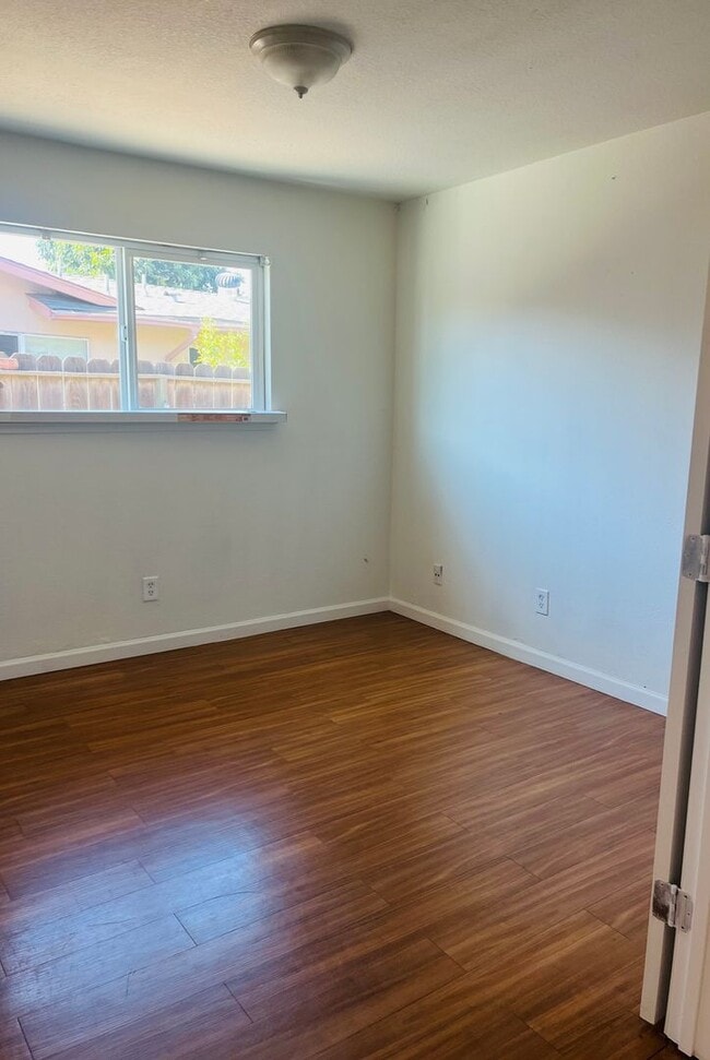 Photo - Spacious 4 BD/2 Bath in centrally located ...
