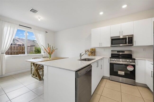 Photo - 1451 SE 7th Ter