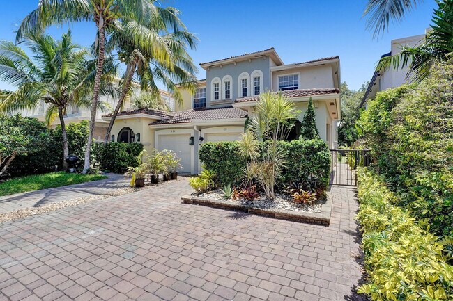 Photo - 426 SW 9th St