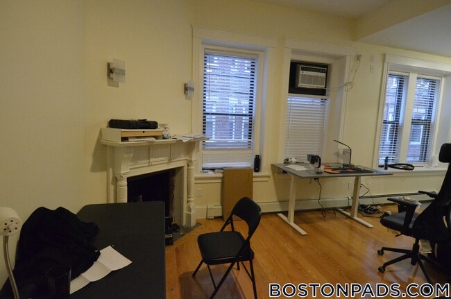 Photo - 79 Westland Ave Unidad 10