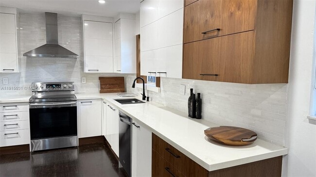 Photo - 1541 Garcia Ave