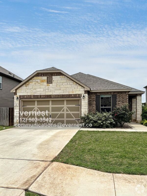 Building Photo - 106 Sweet Autumn Dr Rental