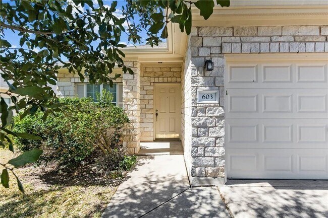 Photo - 603 Wiley St