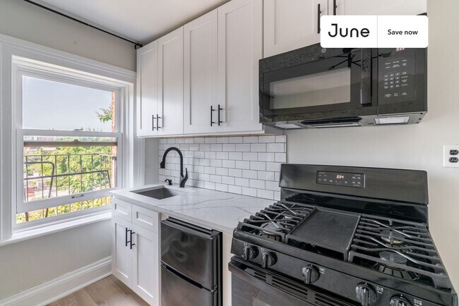 Photo - 211 Lafayette Ave Unit 15