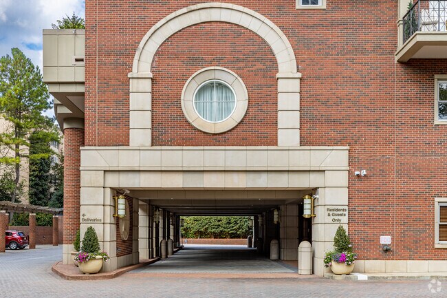 Entrada - The Wakefield