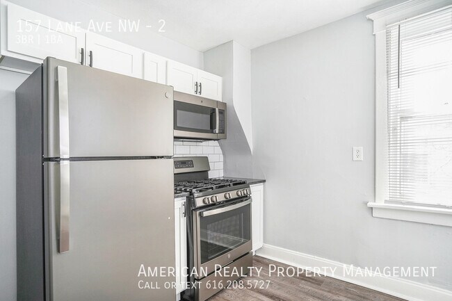 Photo - 157 Lane Ave NW Unit 2