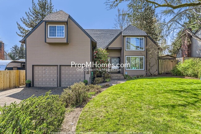 Charming Four Bedroom Home in Rockcreek! - Charming Four Bedroom Home in Rockcreek!