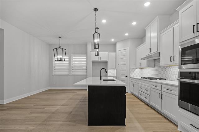 Photo - 721 Sugar Fld Dr