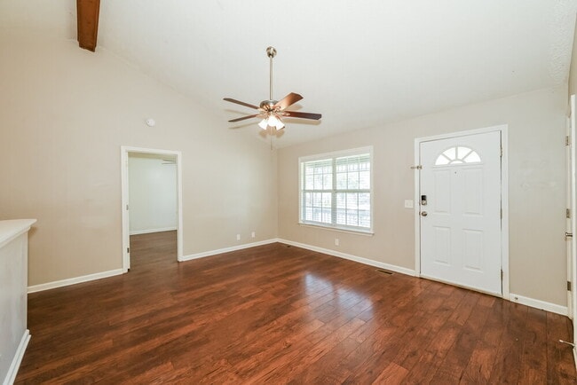 Photo - 4936 Deerhaven Dr