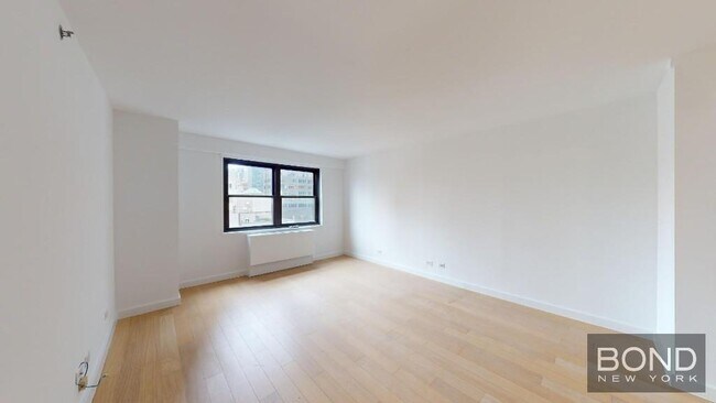 Building Photo - 222 E 39th St Unit 23B Rental