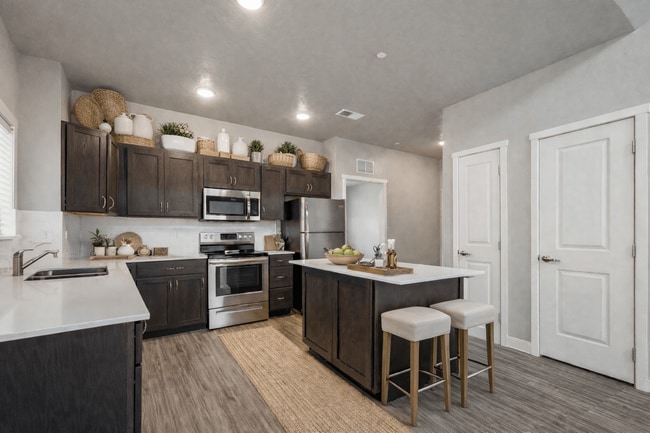 Photo - Harper Ridge