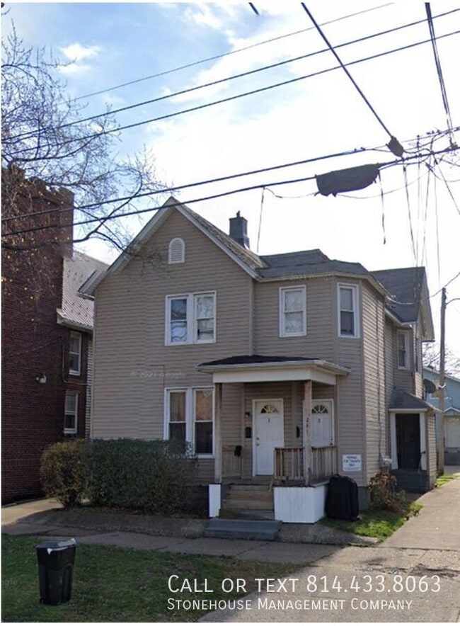 Photo - 241 E 10th St Unit 1