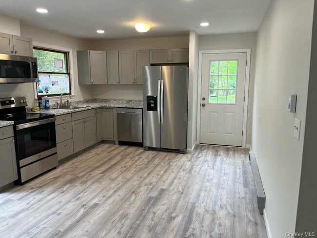 Photo - 140 Bullet Hole Rd