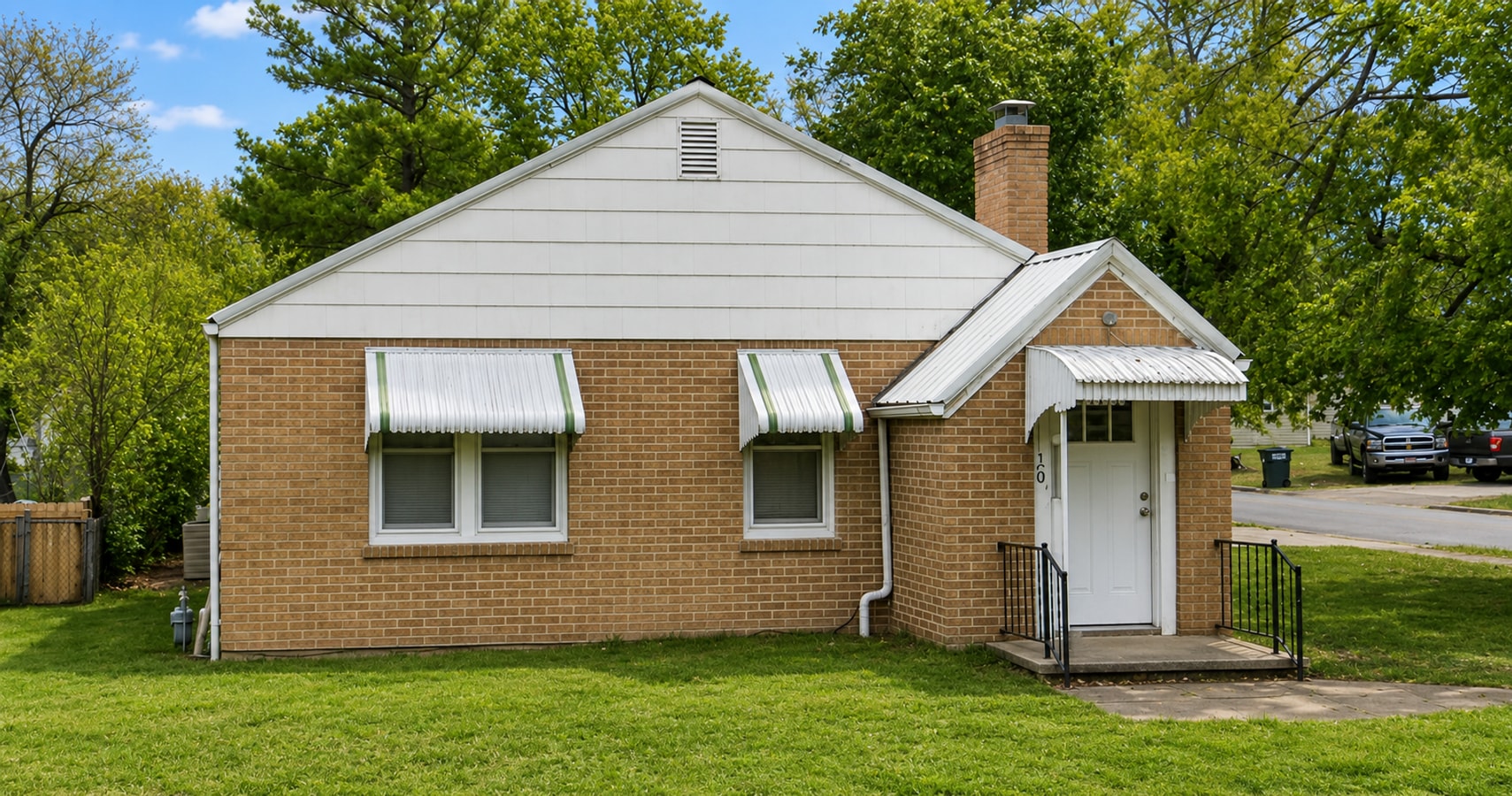 Photo - 1120 N Cedar St
