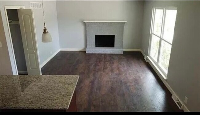 Photo - 1815 N 78th St