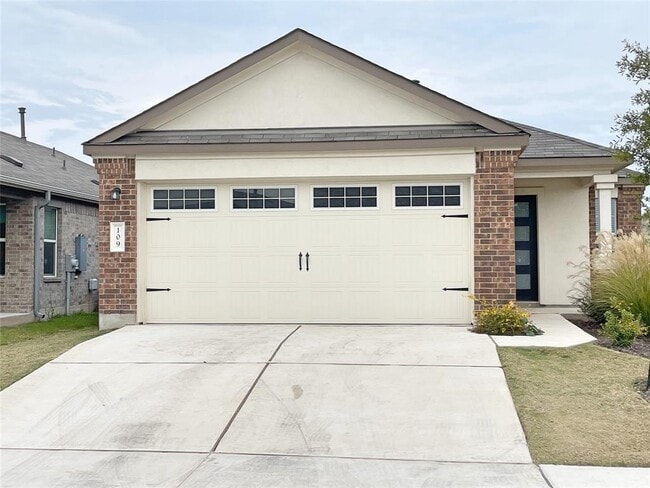 Photo - 109 Allegro Dr