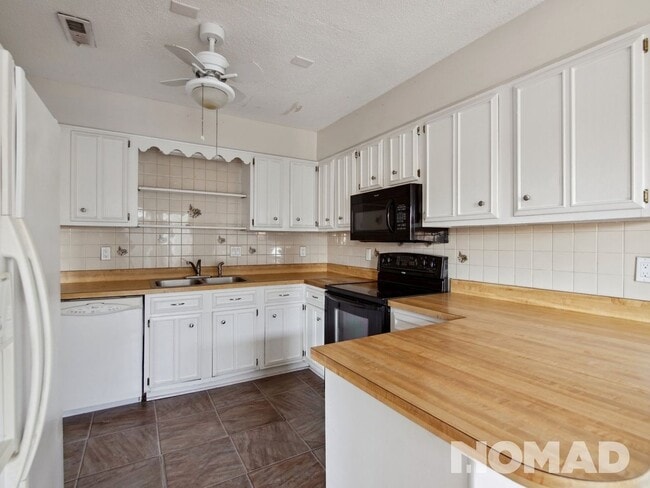 Photo - 3 Bedroom Condo in Raleigh