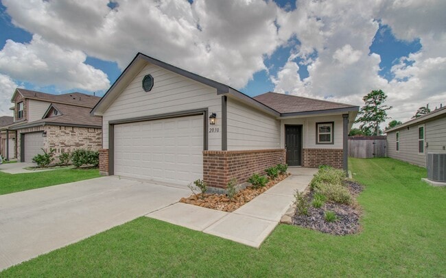 Building Photo - 2030 Brixham Bluff Ln