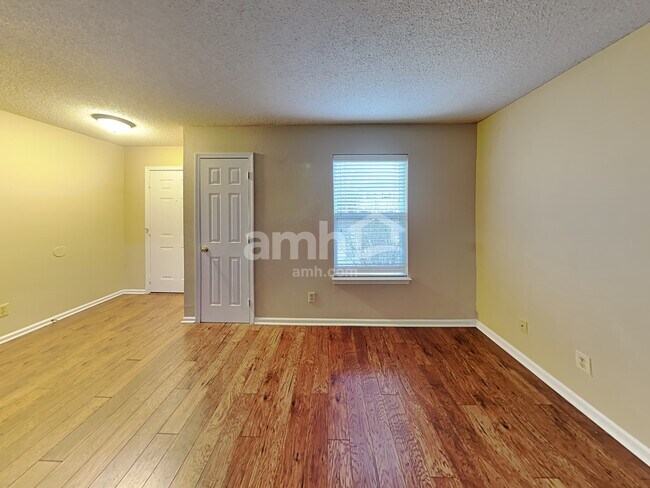 Photo - 10868 Delphi Dr