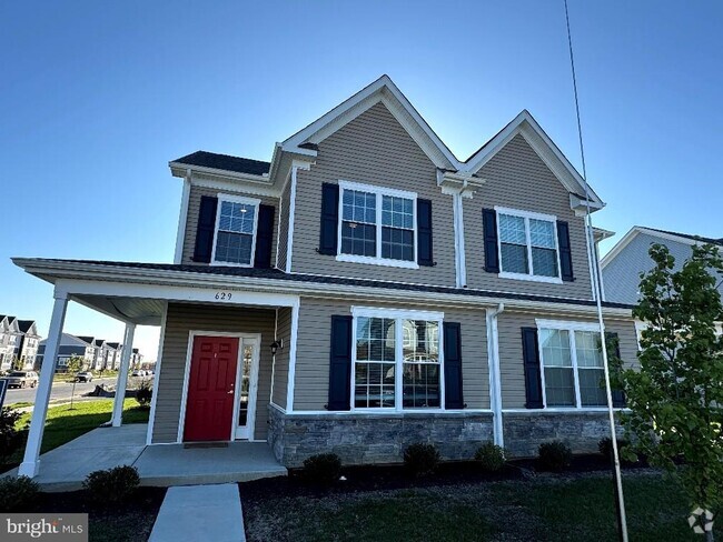 Building Photo - 607 Ruth Way Rental