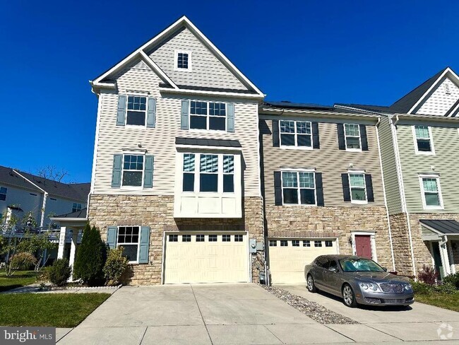 Building Photo - 200 Marina View Ct Rental
