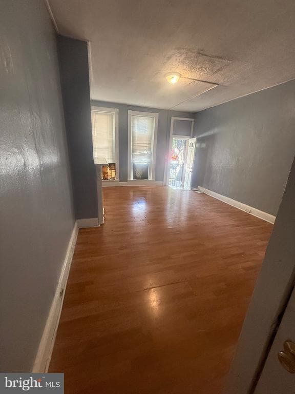Photo - 2221 Wilkens Ave