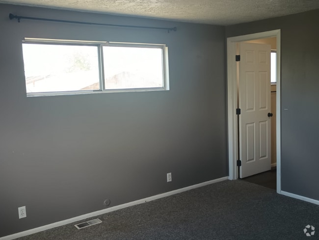 Building Photo - 89 W Gordon Ave Rental