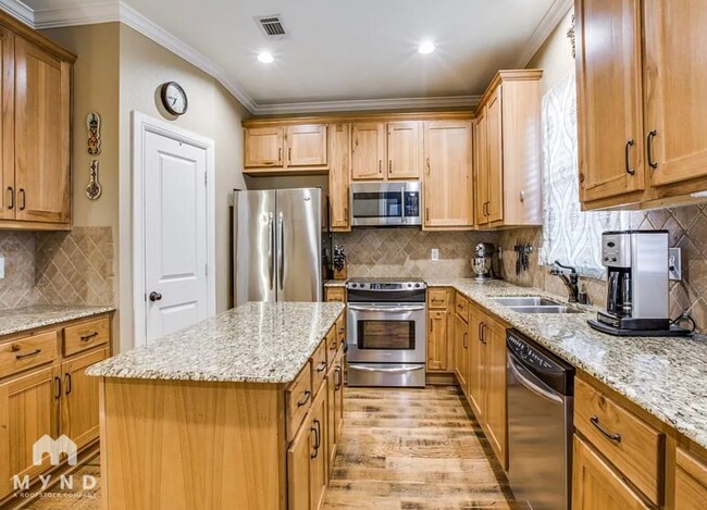 Photo - 3014 Carmel St