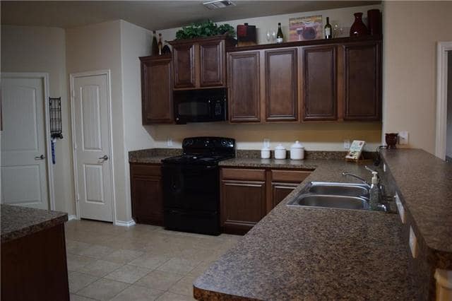 Photo - 5201 Bear Valley Dr