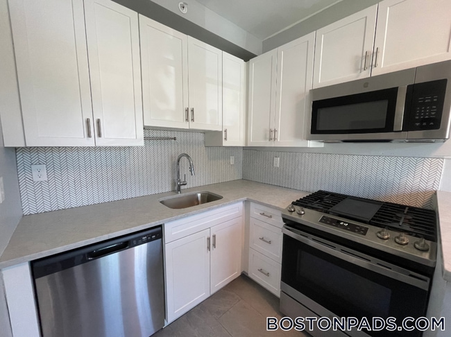 Photo - 233 Lafayette St Unit 4