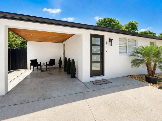 Photo - 8114 N Newport Ave