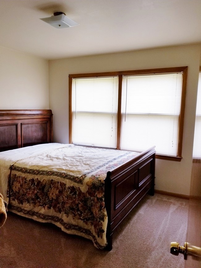 Photo - 5201 W Howard Ave Unit 1