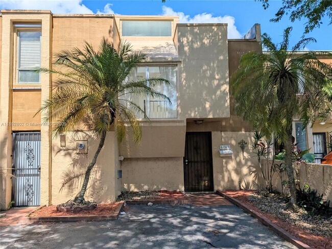 Building Photo - 6763 SW 140th Ave Rental