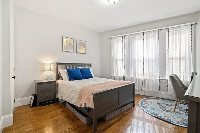 Photo - 10 Crescent Ave Unit #1