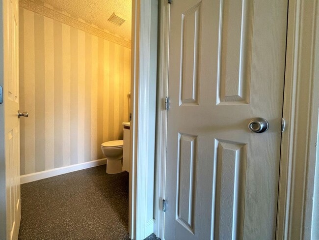 Photo - 2059 Coleman Dr