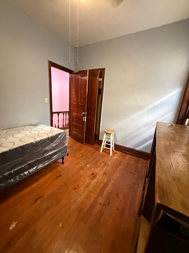 Photo - 1236 N Redfield St