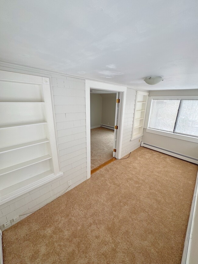 Office/SunRoom view1 - 13 Moseley Ave Unit 2nd Floor Apartment