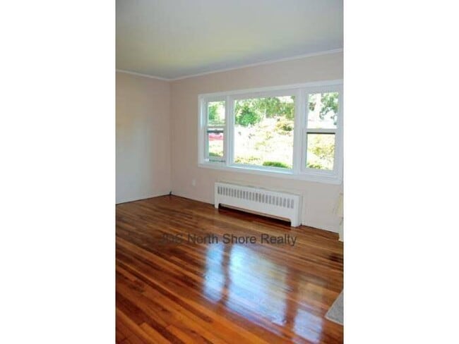 Photo - 10 E Leech Cir