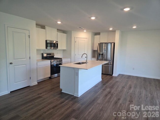 Photo - 718 Espresso Dr