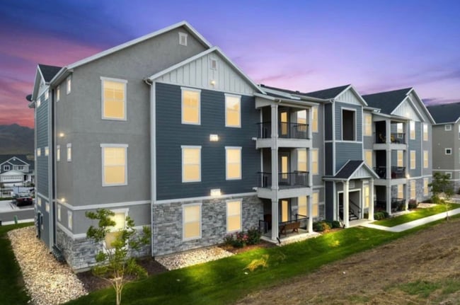 Building Photo - ? For Rent: Beautiful 3-Bedroom, 2-Bathroo... Rental