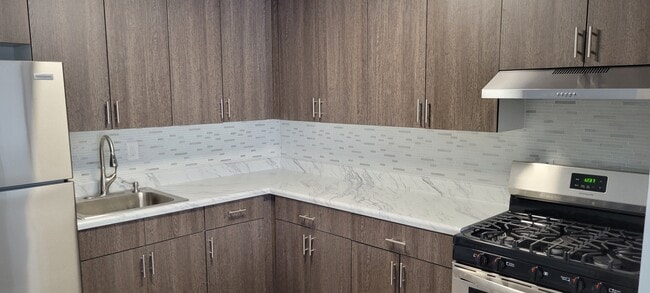 Photo - Hi View Apts